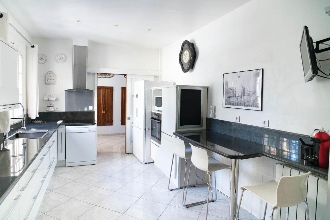 Mas Des Sentes Petit T1 Apartment Nans-les-Pins Exterior foto