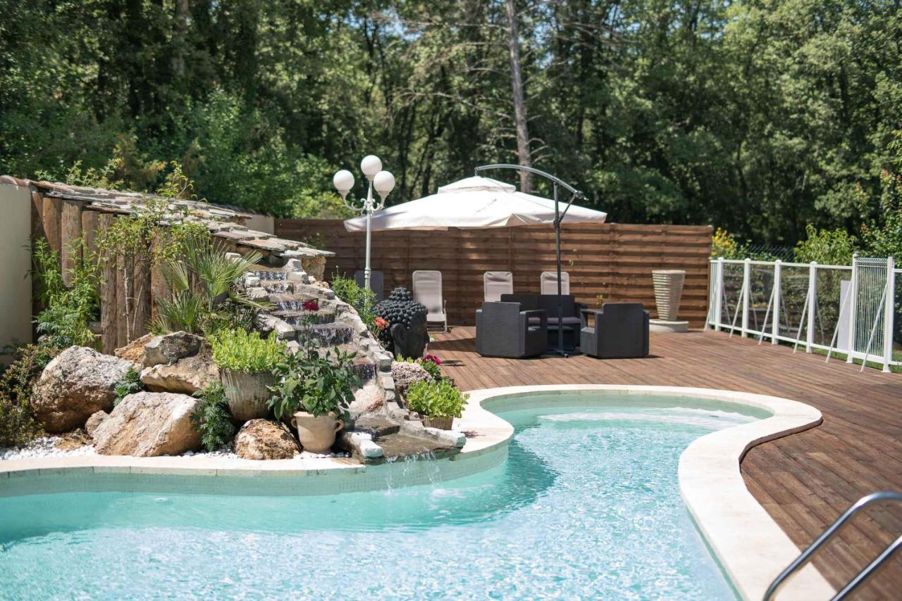 Mas Des Sentes Petit T1 Apartment Nans-les-Pins Exterior foto
