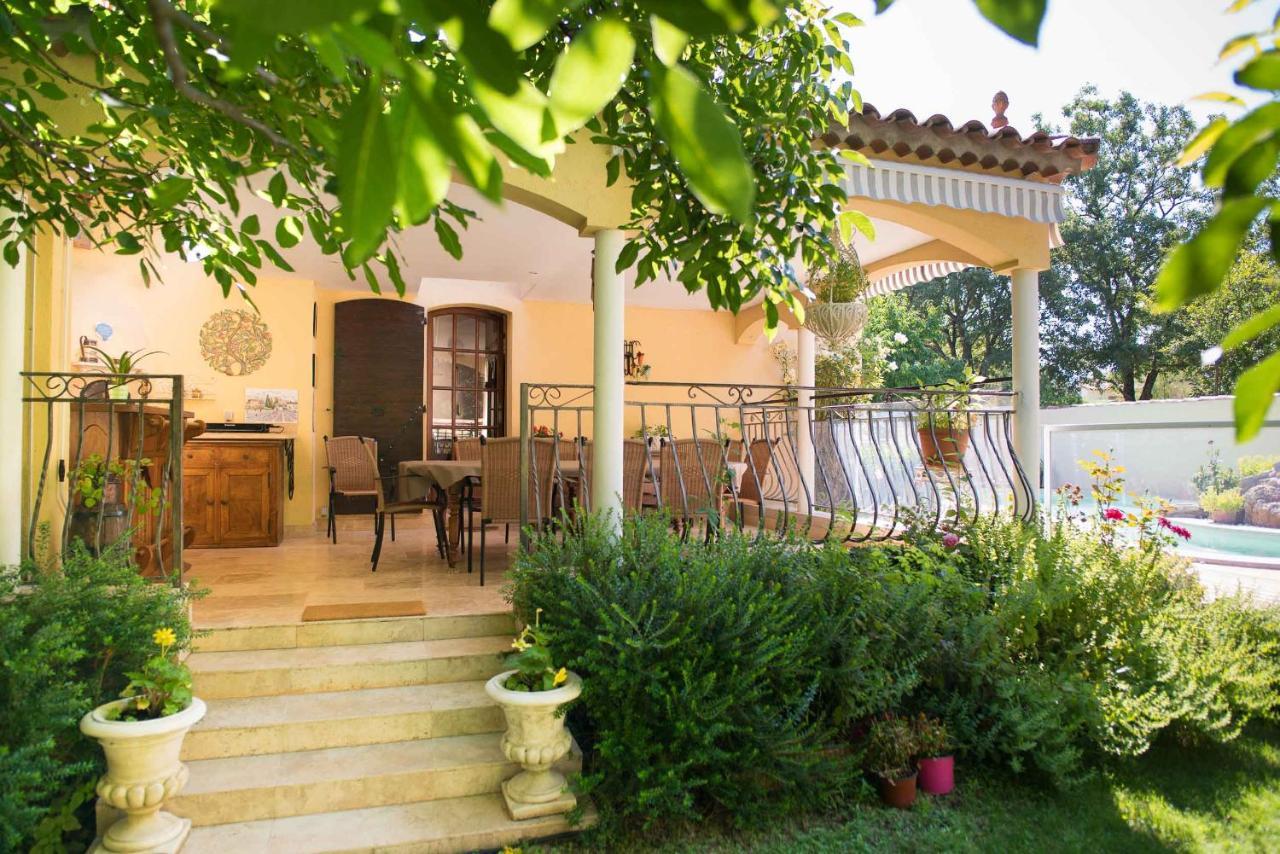 Mas Des Sentes Petit T1 Apartment Nans-les-Pins Exterior foto