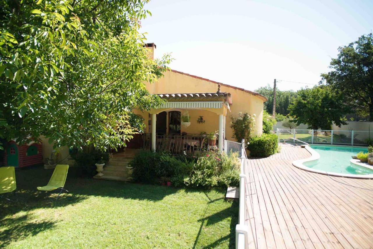 Mas Des Sentes Petit T1 Apartment Nans-les-Pins Exterior foto